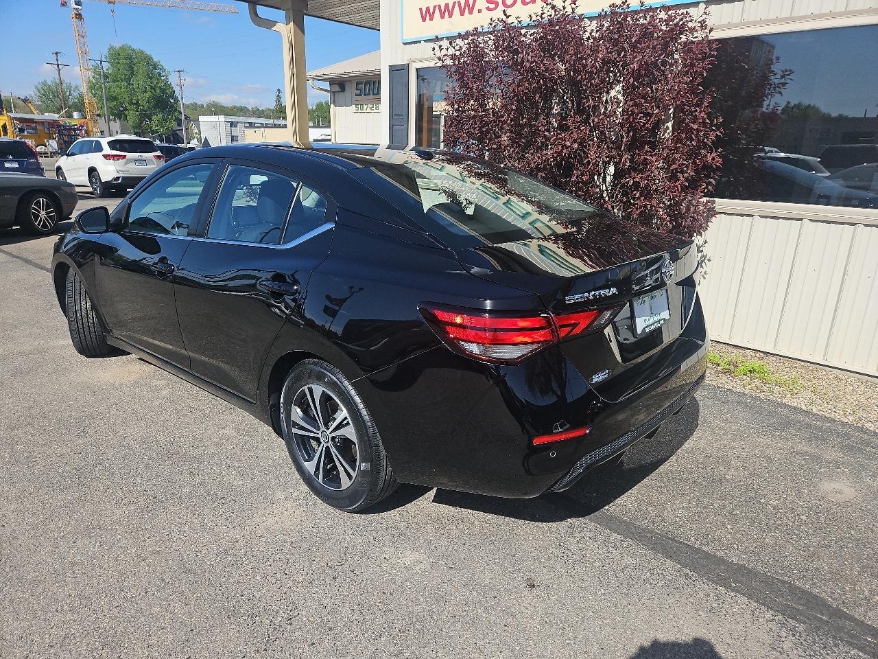 Nissan Sentra SV CVT 2022