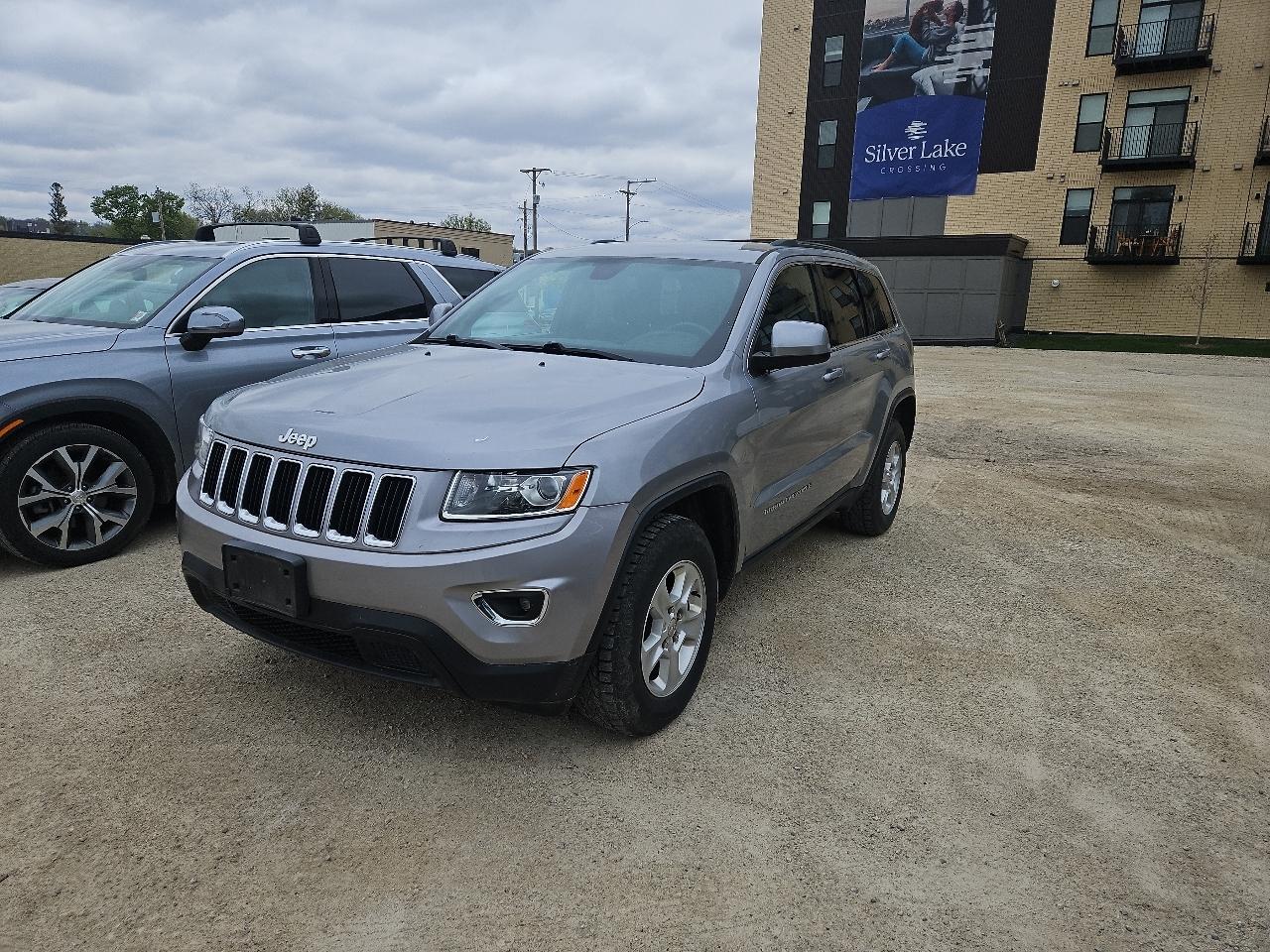 Jeep Grand Cherokee 4WD 4dr Laredo 2016