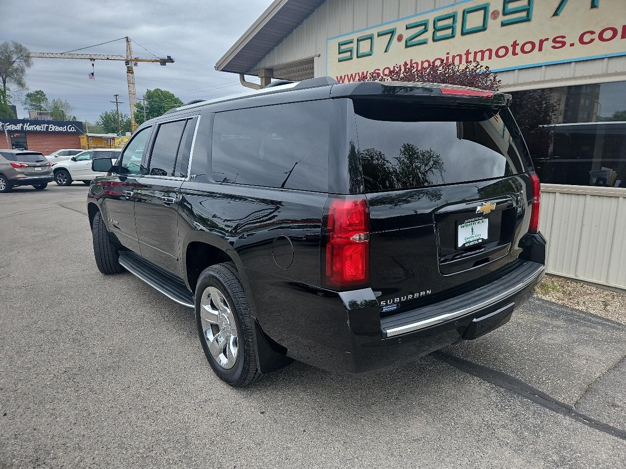 Chevrolet Suburban 4WD 4dr 1500 LTZ 2016