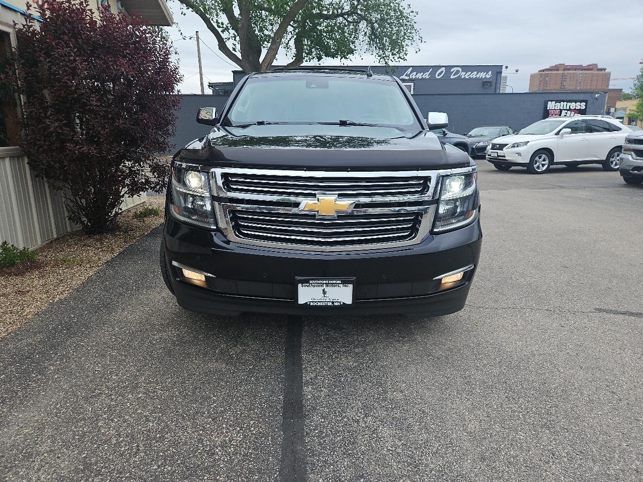 Chevrolet Suburban 4WD 4dr 1500 LTZ 2016