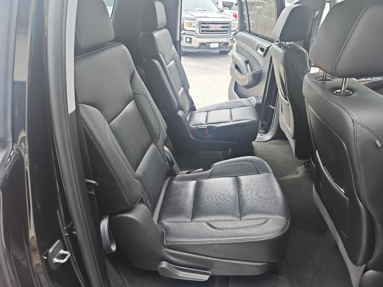 Chevrolet Suburban 4WD 4dr 1500 LTZ 2016