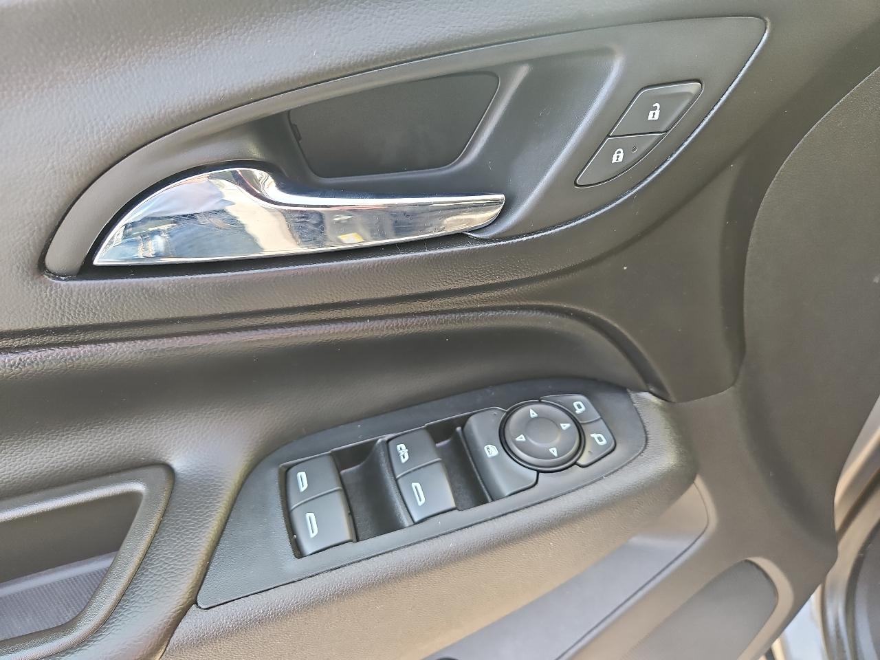 Chevrolet Equinox FWD 4dr LT w/1LT 2018