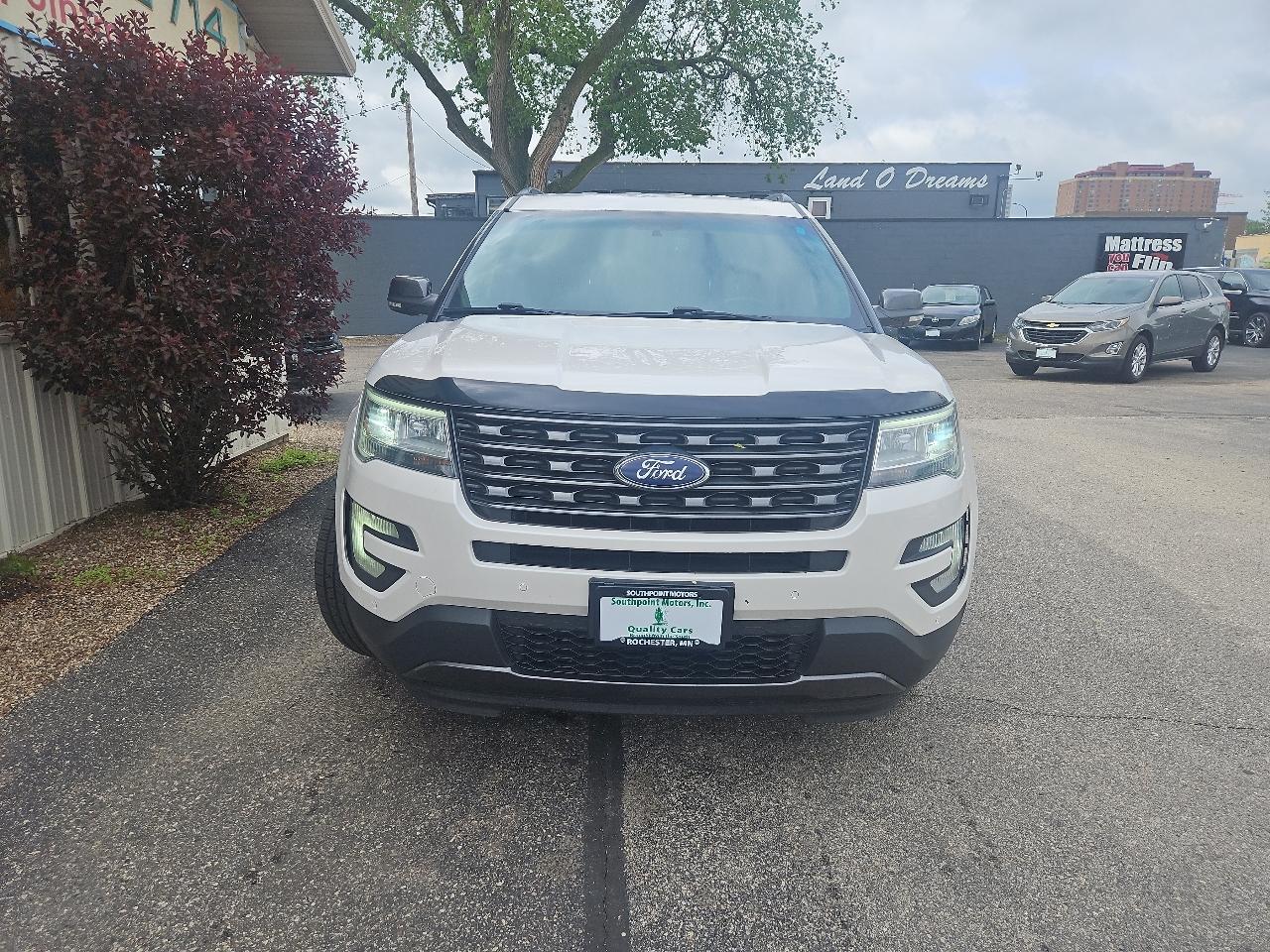 Ford Explorer XLT 4WD 2017