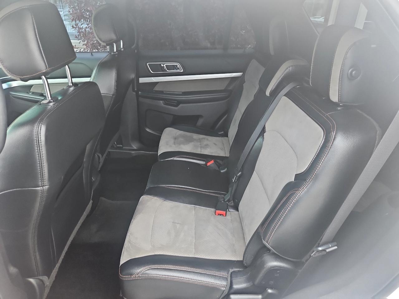Ford Explorer XLT 4WD 2017