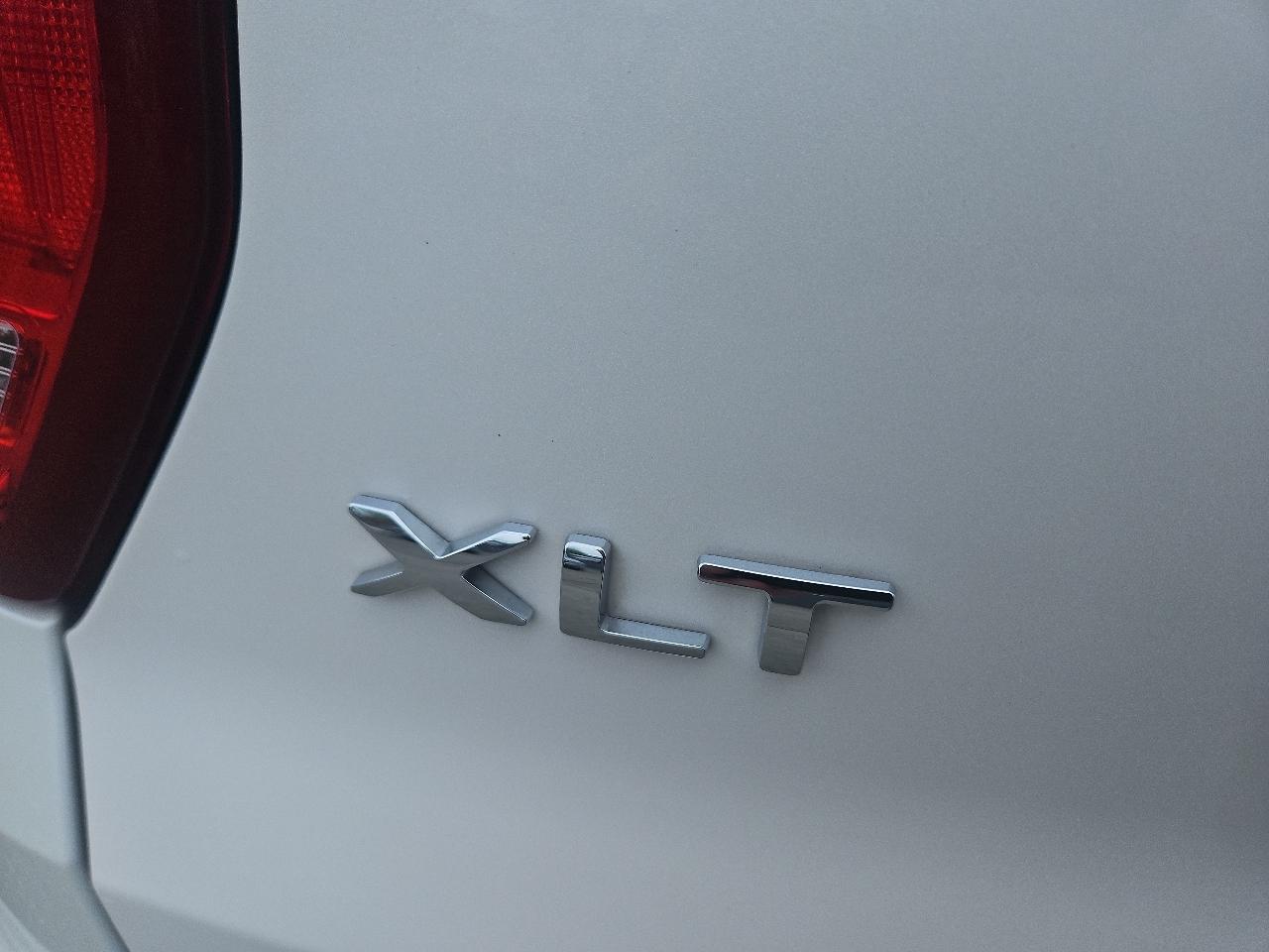 Ford Explorer XLT 4WD 2017