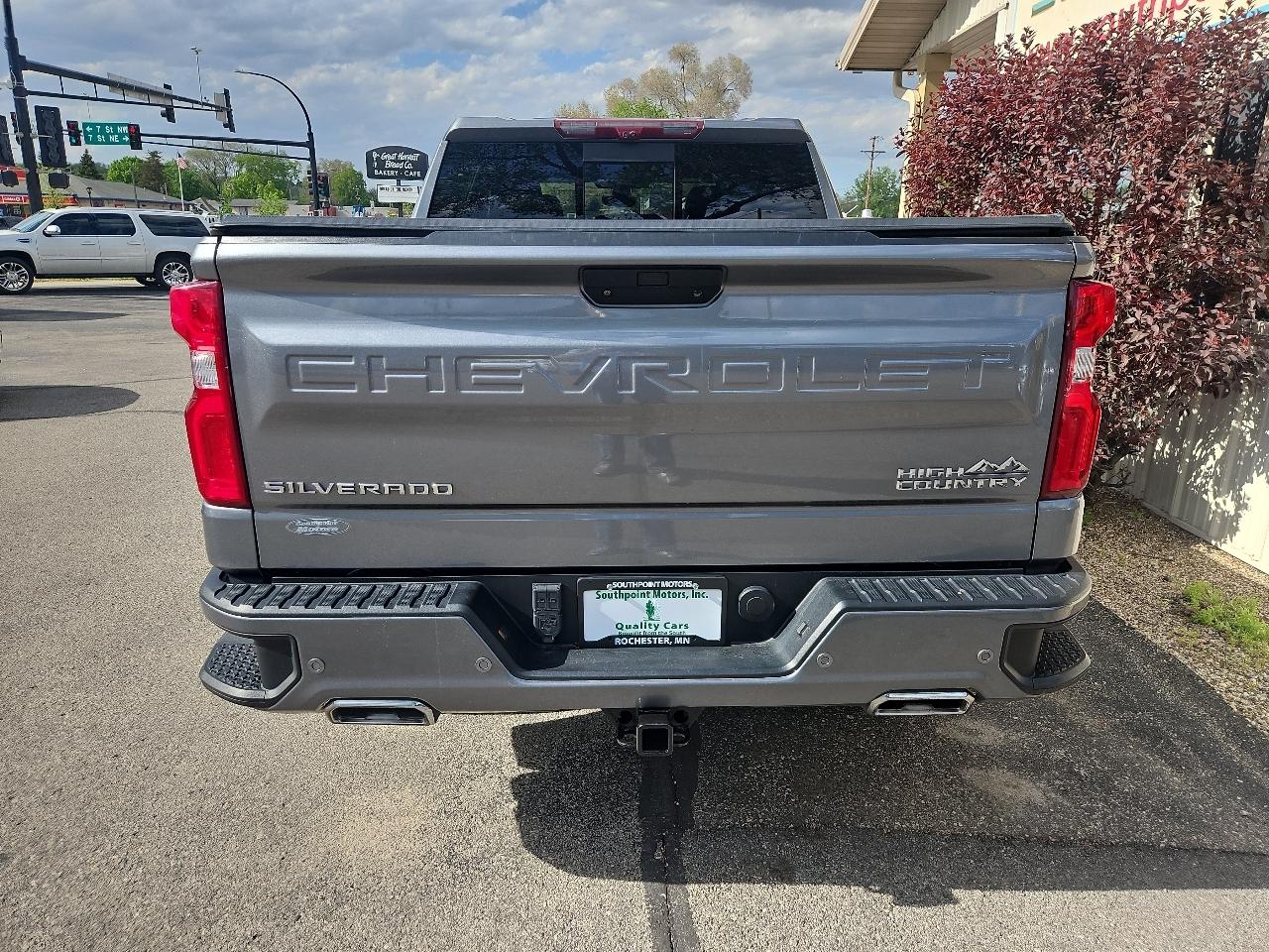 Chevrolet Silverado 1500 4WD Crew Cab 147" High Country 2021