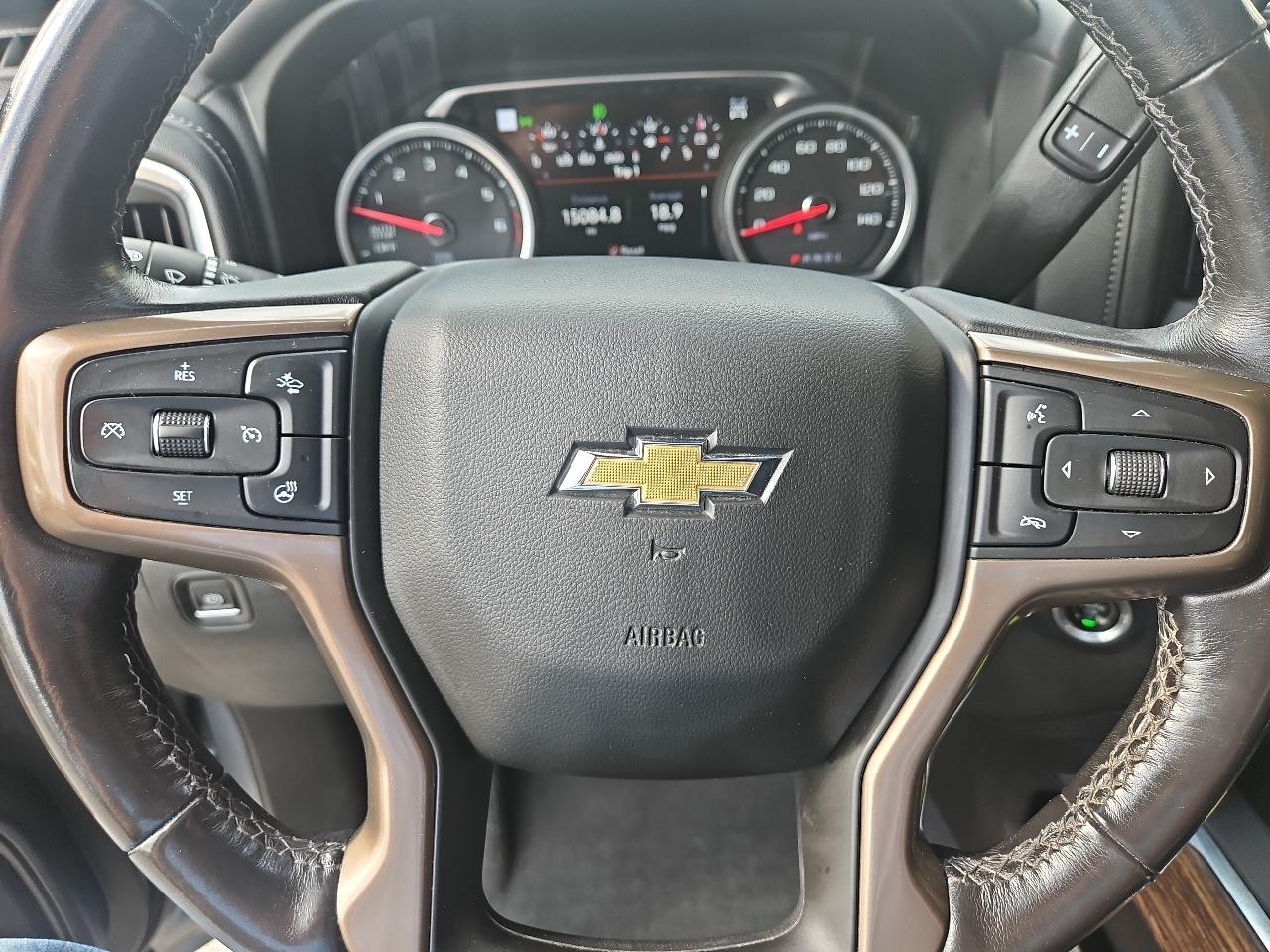 Chevrolet Silverado 1500 4WD Crew Cab 147" High Country 2021