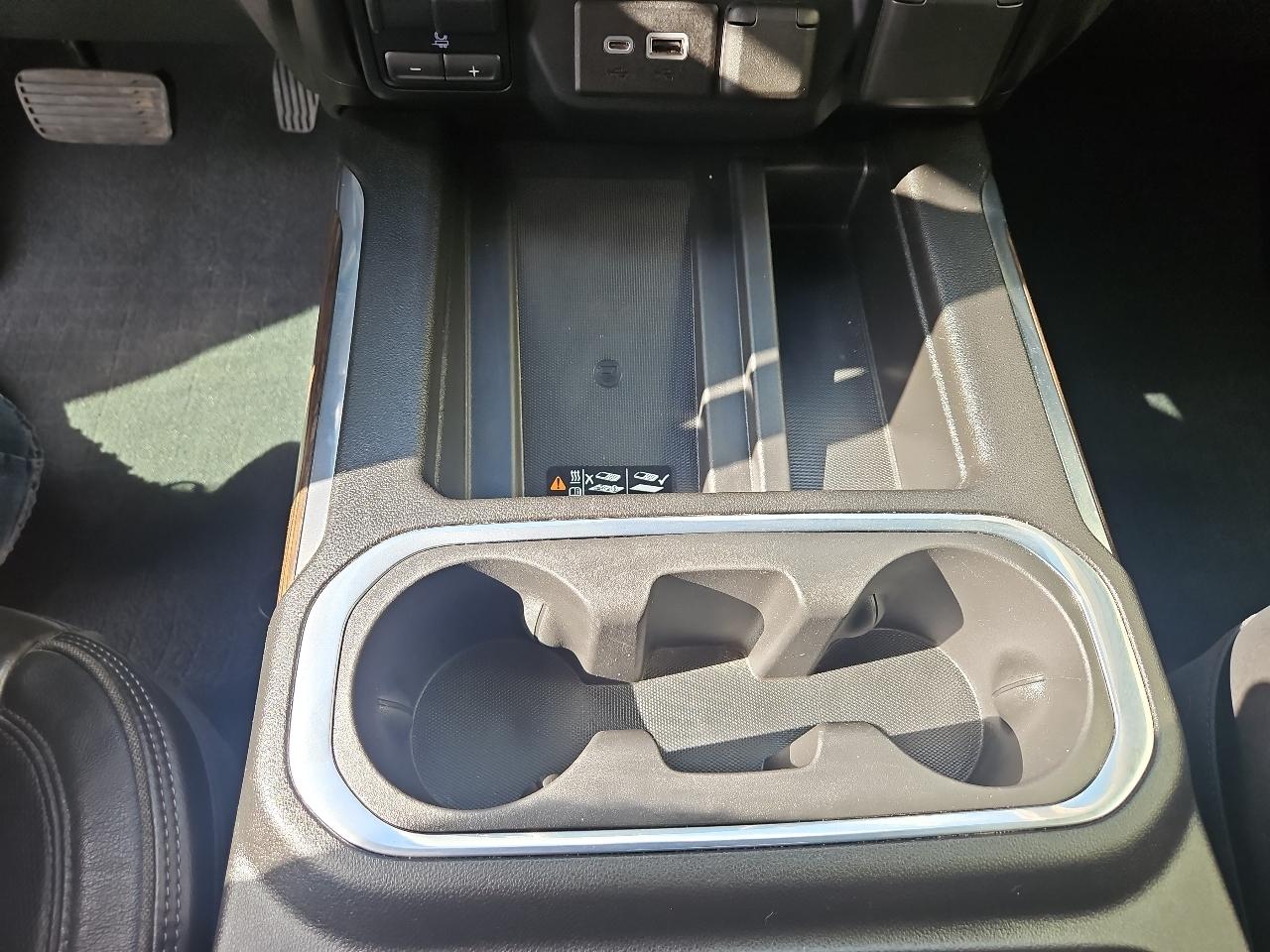 Chevrolet Silverado 1500 4WD Crew Cab 147" High Country 2021