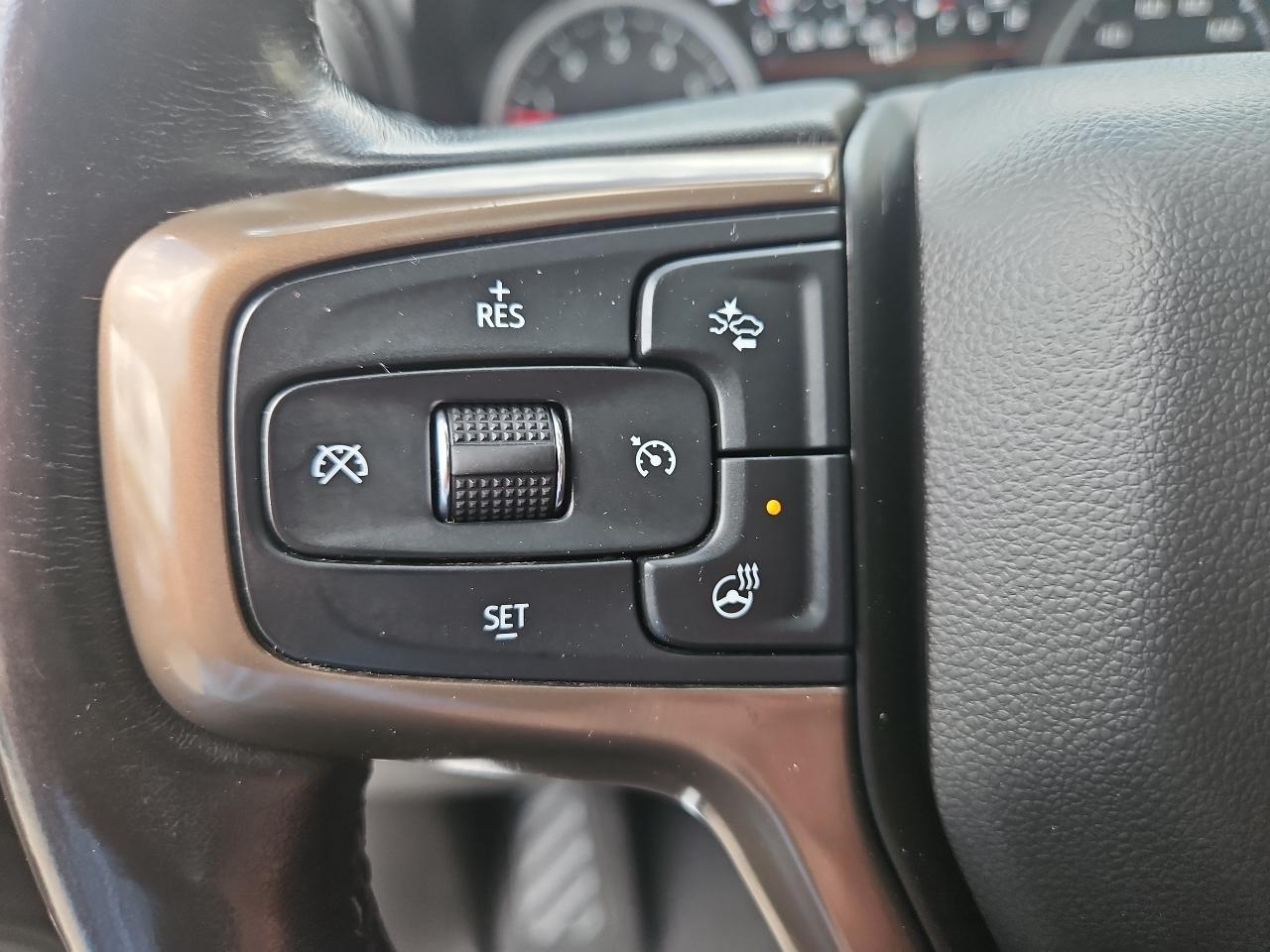 Chevrolet Silverado 1500 4WD Crew Cab 147" High Country 2021