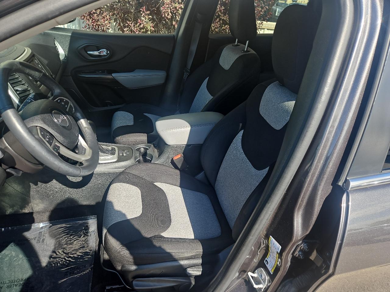 Jeep Cherokee FWD 4dr Latitude 2014