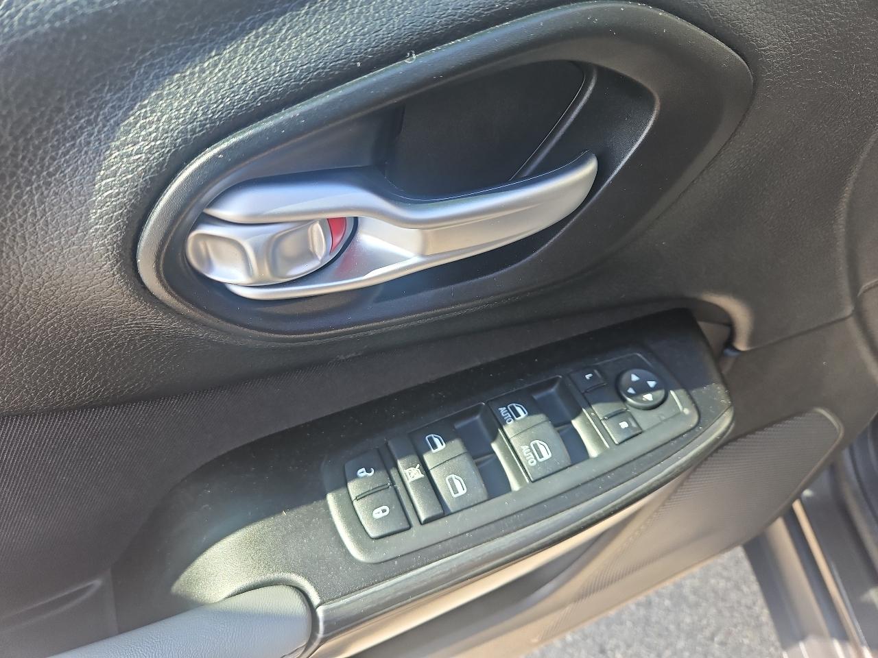 Jeep Cherokee FWD 4dr Latitude 2014