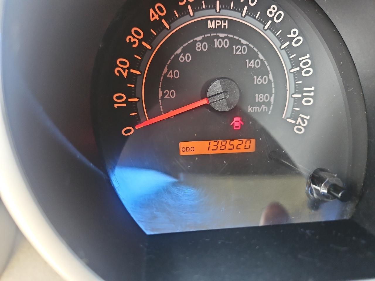 Toyota Tundra 4WD Double 145.7" 5.7L V8 SR5 (Natl 2007