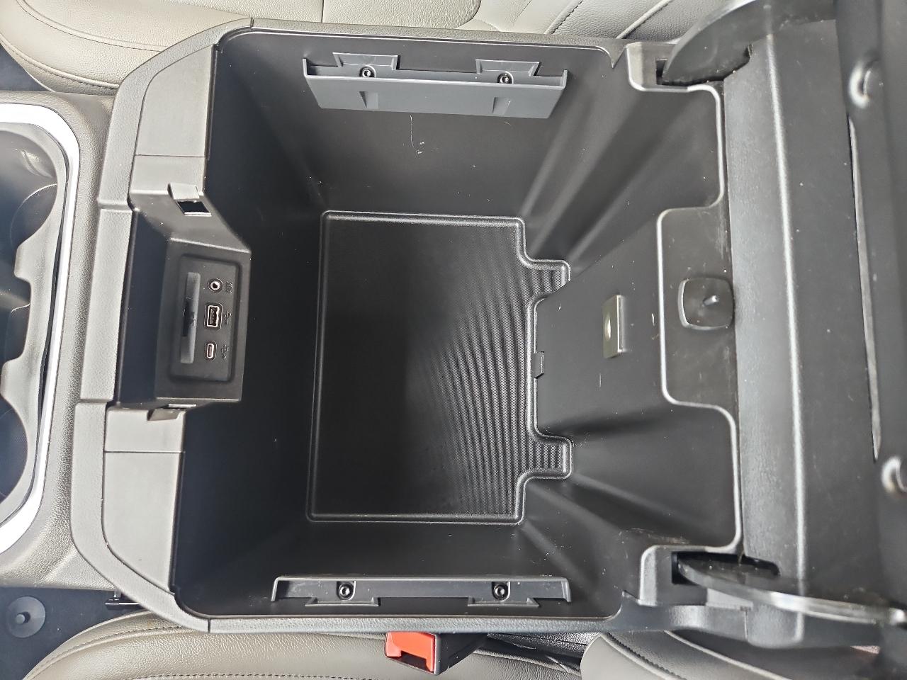 Chevrolet Silverado 1500 4WD Crew Cab 147" LT Trail Boss 2021