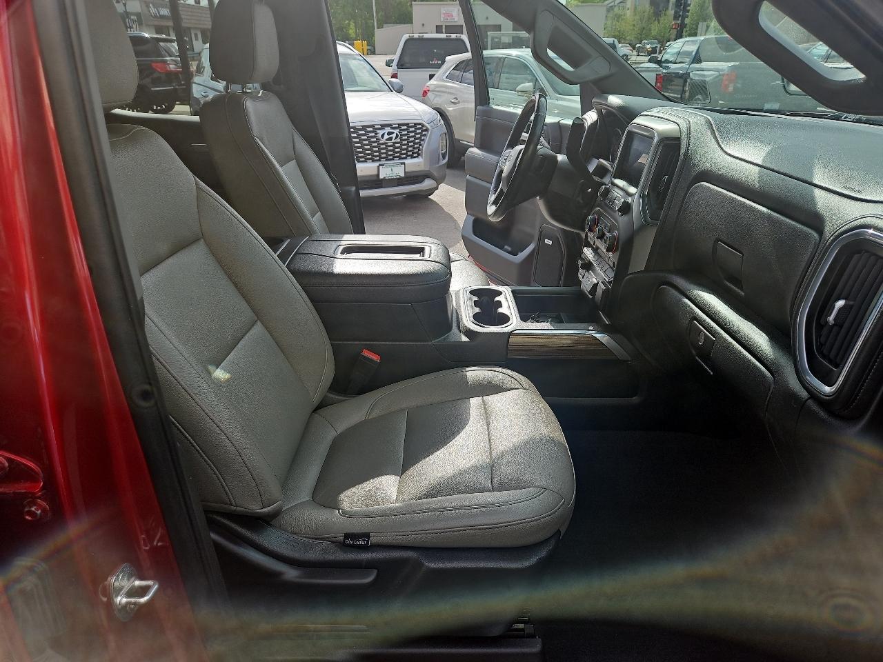 Chevrolet Silverado 1500 4WD Crew Cab 147" LT Trail Boss 2021