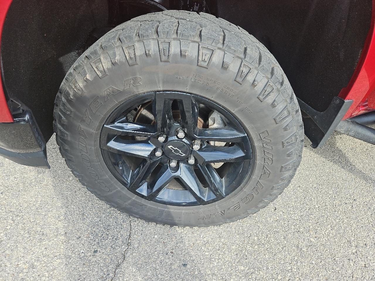 Chevrolet Silverado 1500 4WD Crew Cab 147" LT Trail Boss 2021
