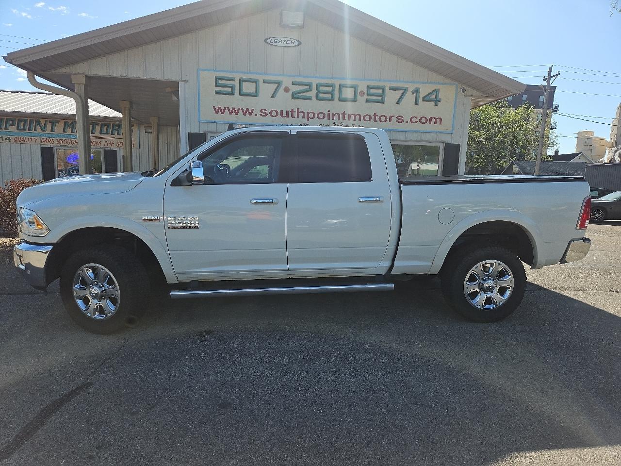RAM 2500 Laramie 4x4 Crew Cab 6'4" Box 2017