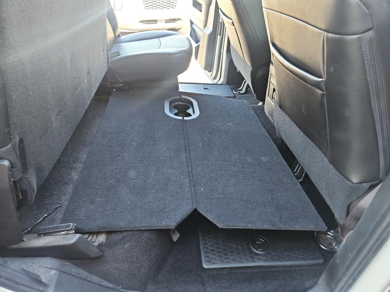 RAM 2500 Laramie 4x4 Crew Cab 6'4" Box 2017