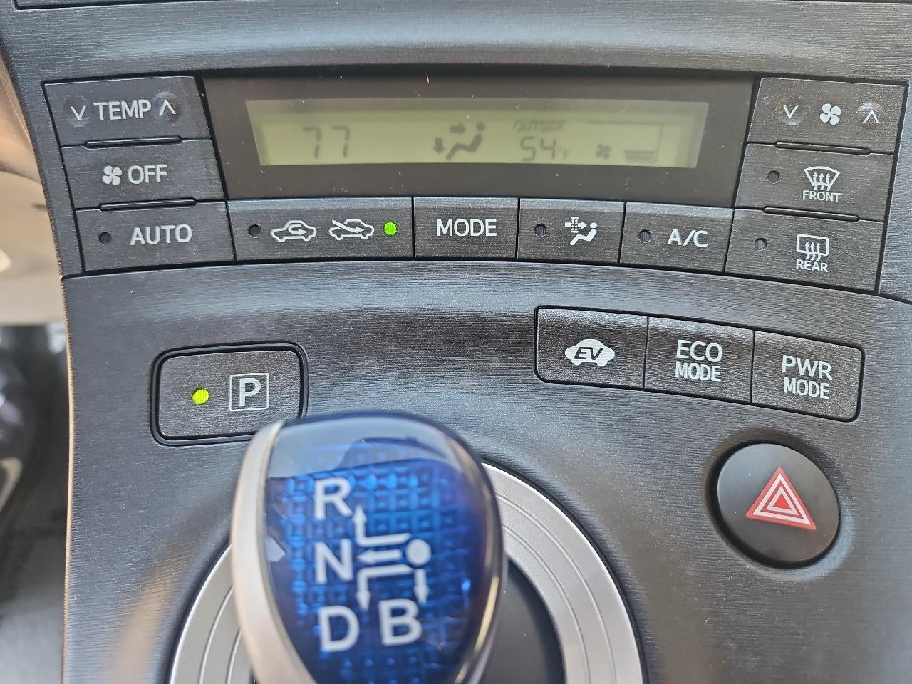 Toyota Prius 5dr HB III (Natl) 2010