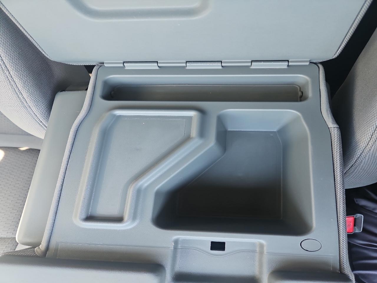 Ford F-150 4WD SuperCrew 145" Platinum 2013