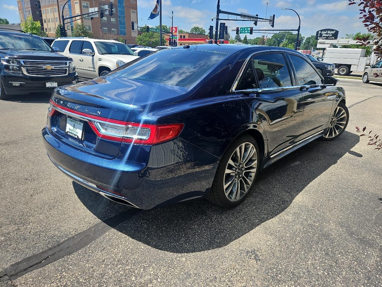 Lincoln Continental Reserve AWD 2017