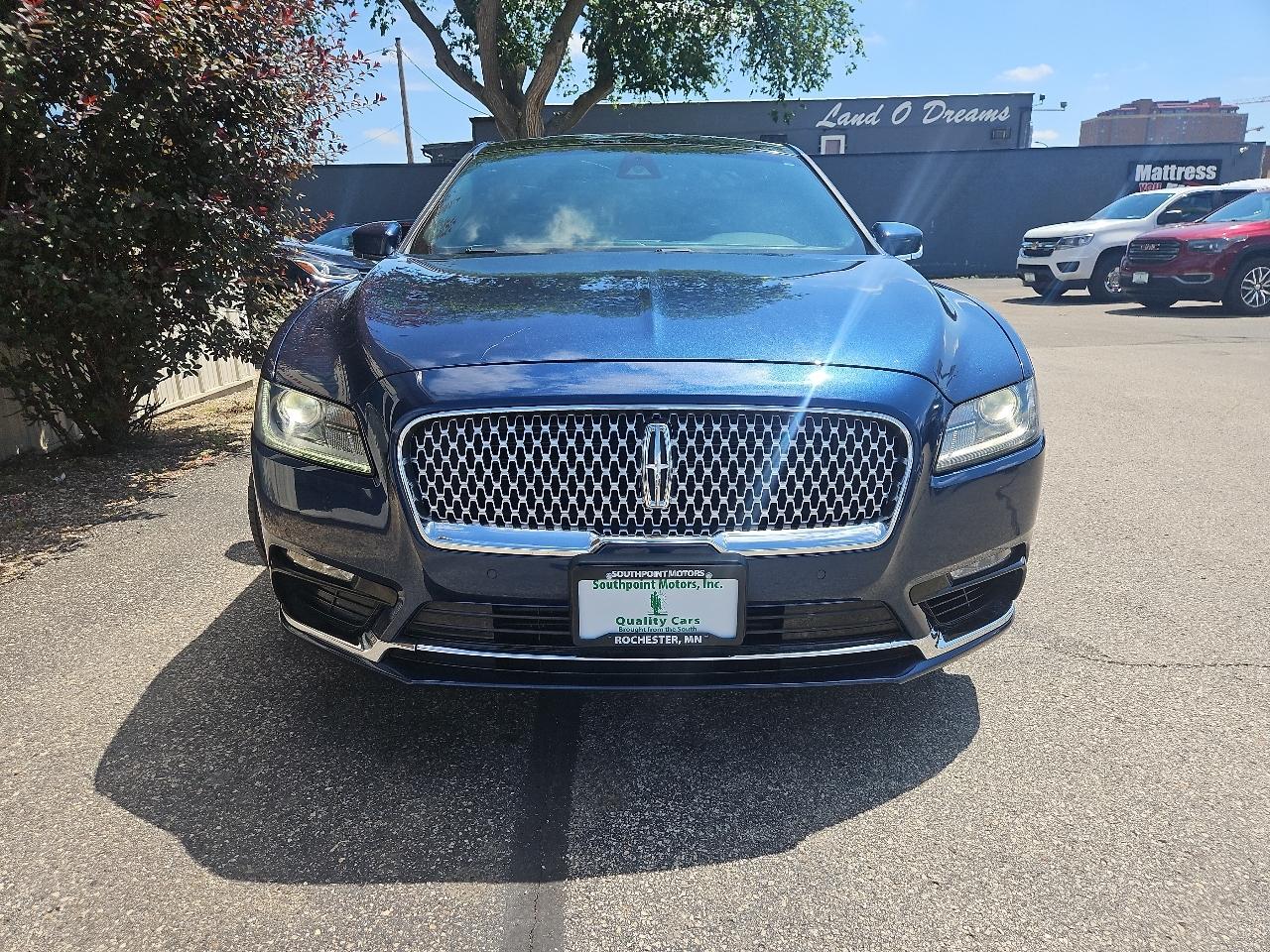 Lincoln Continental Reserve AWD 2017
