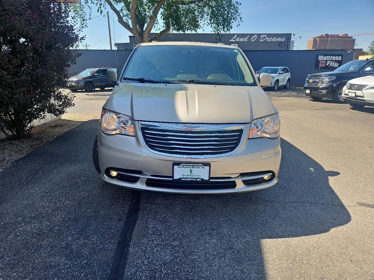 Chrysler Town & Country 4dr Wgn Touring 2014