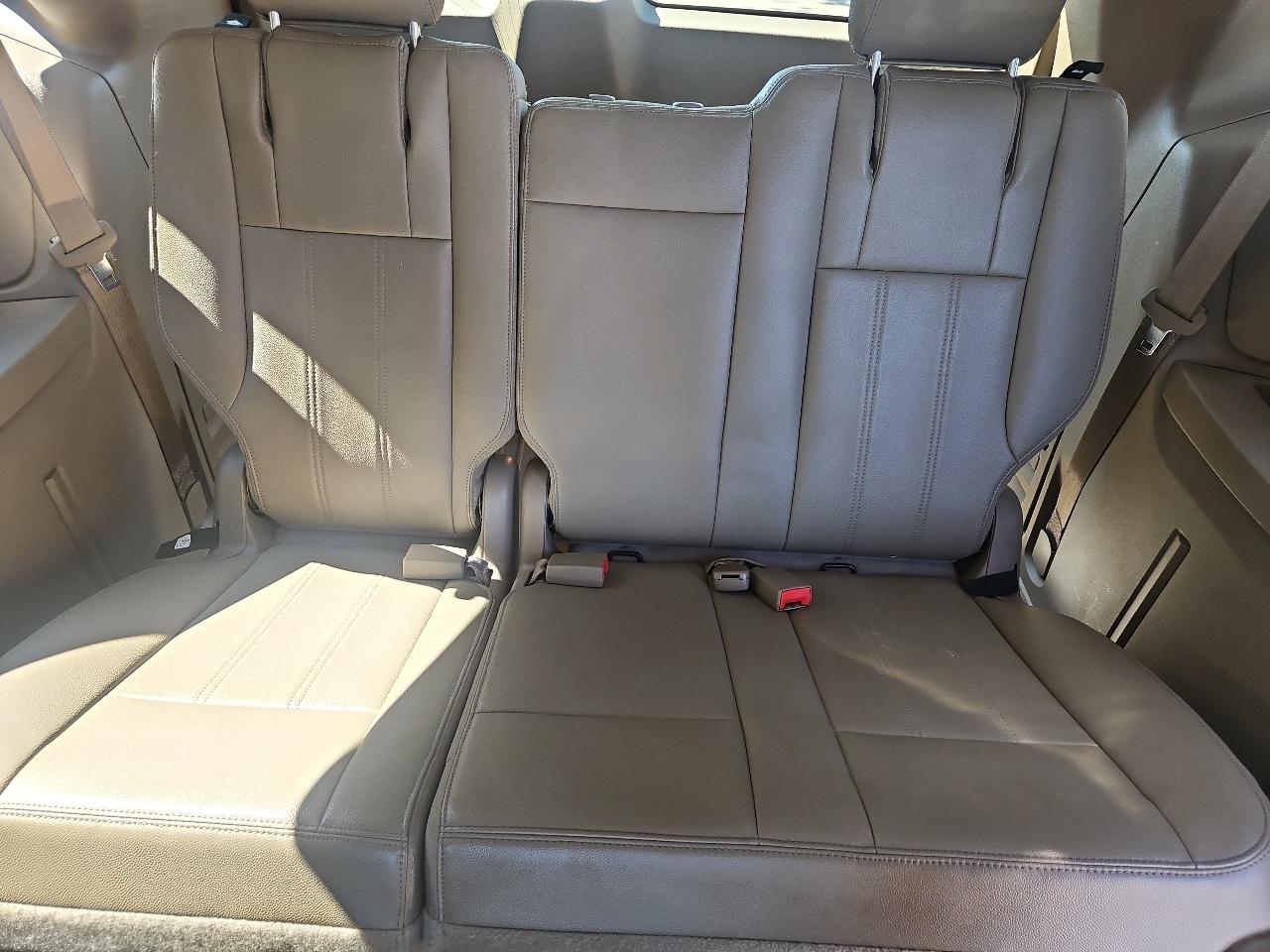 Chrysler Town & Country 4dr Wgn Touring 2014