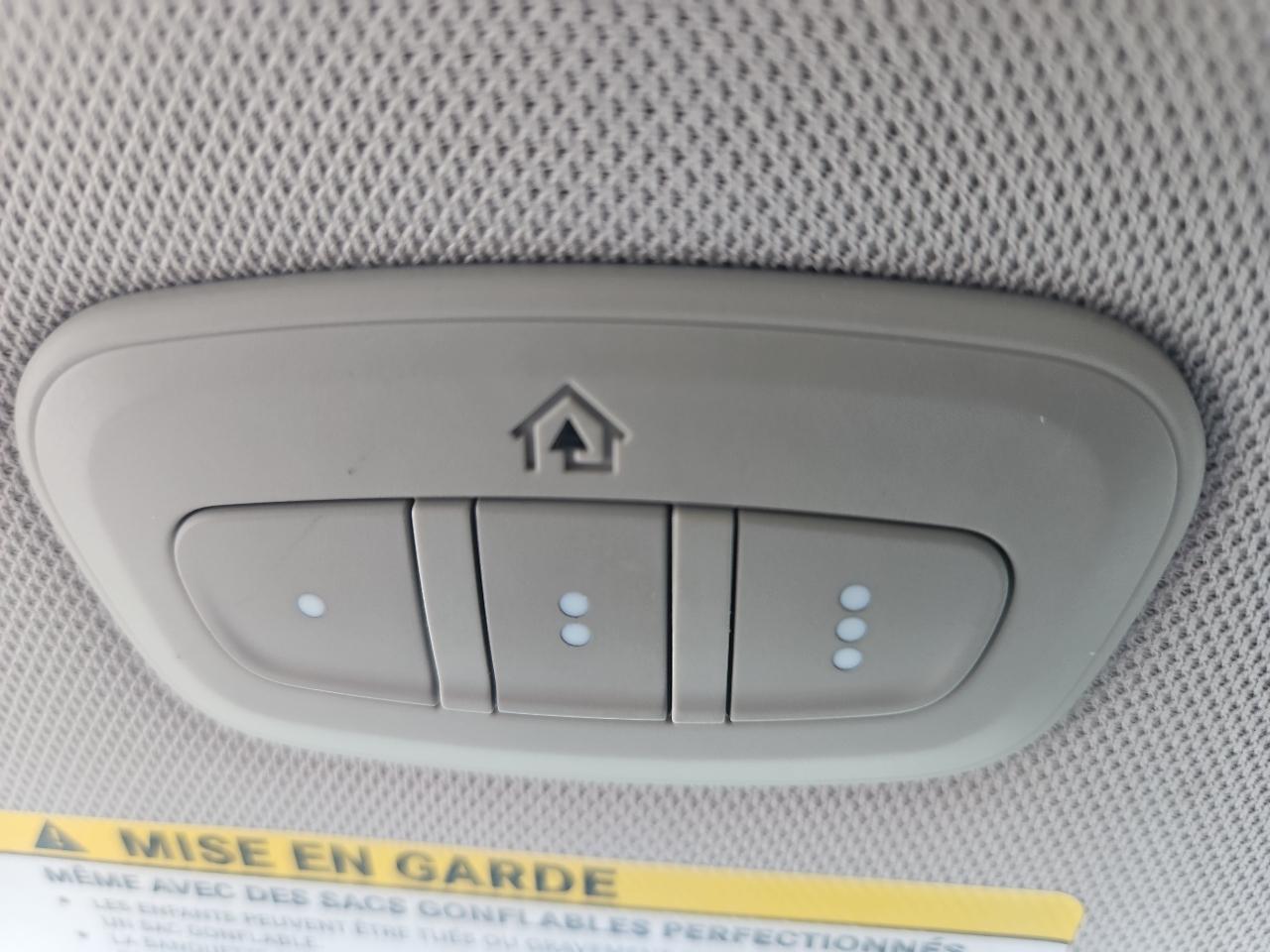 Chrysler Pacifica Limited FWD 2017