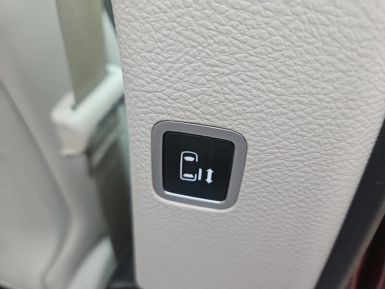 Chrysler Pacifica Limited FWD 2017