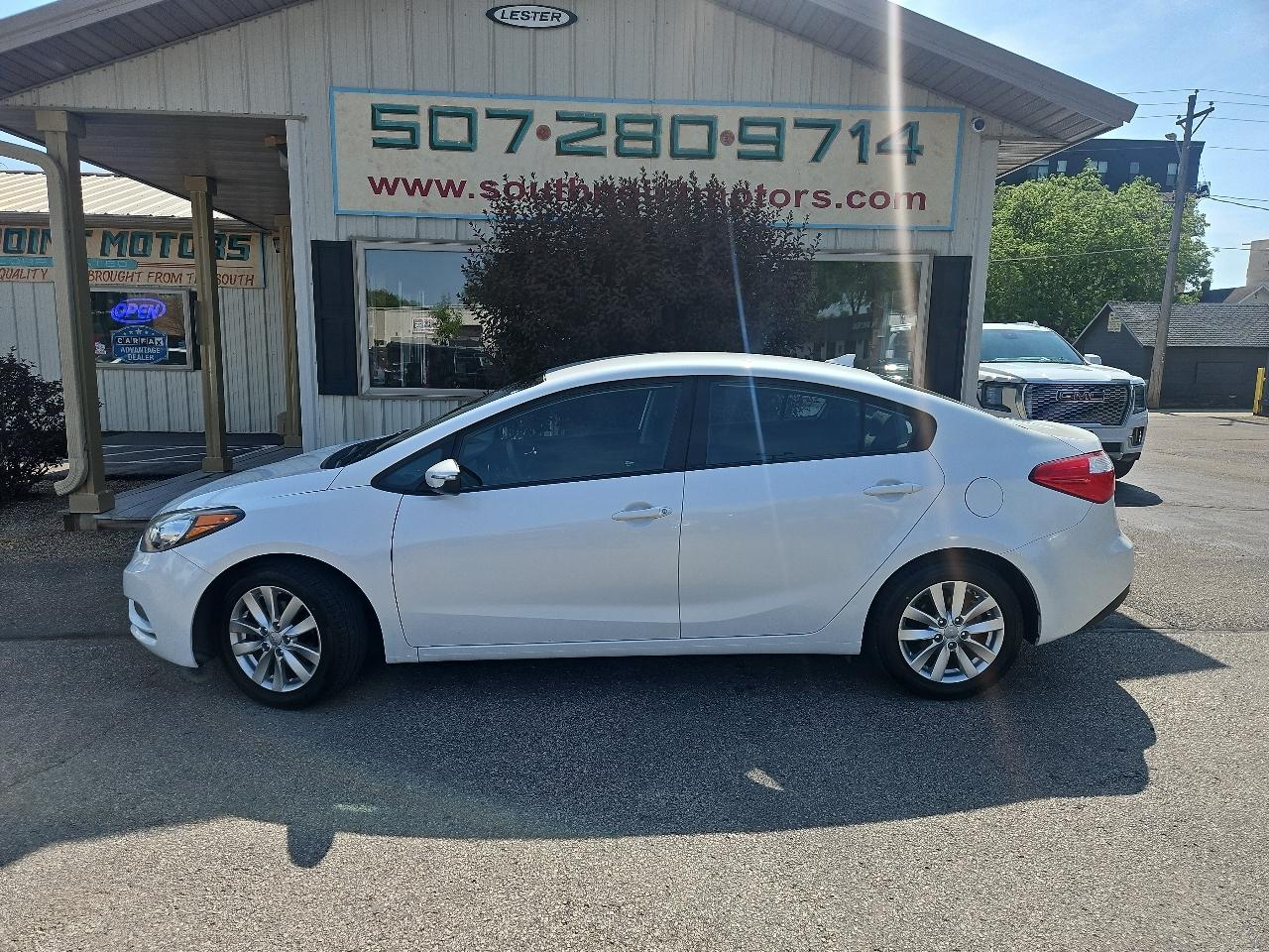 Kia Forte 4dr Sdn Auto LX 2015