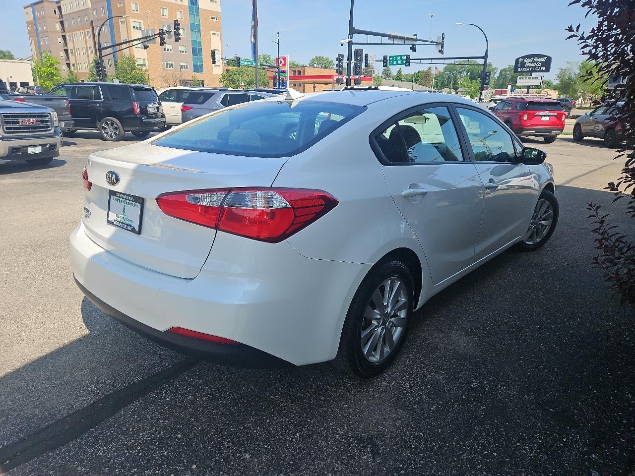 Kia Forte 4dr Sdn Auto LX 2015