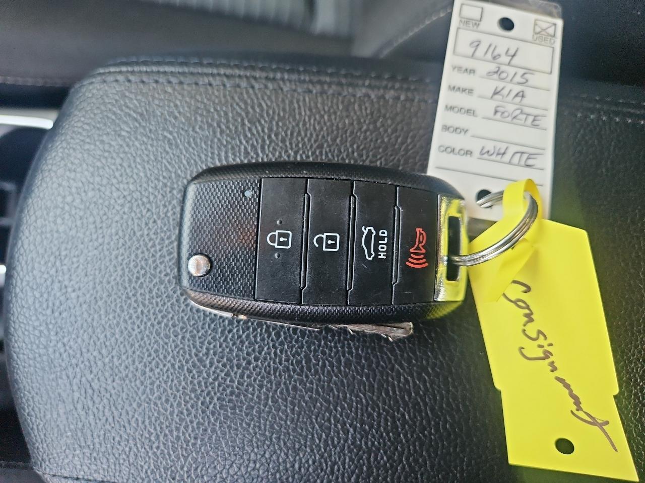 Kia Forte 4dr Sdn Auto LX 2015