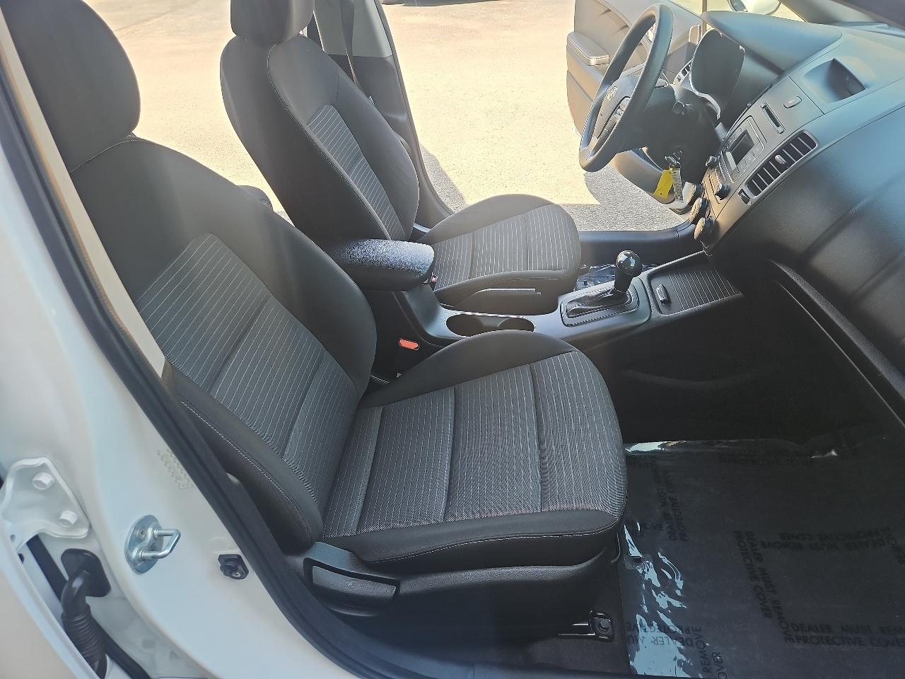 Kia Forte 4dr Sdn Auto LX 2015