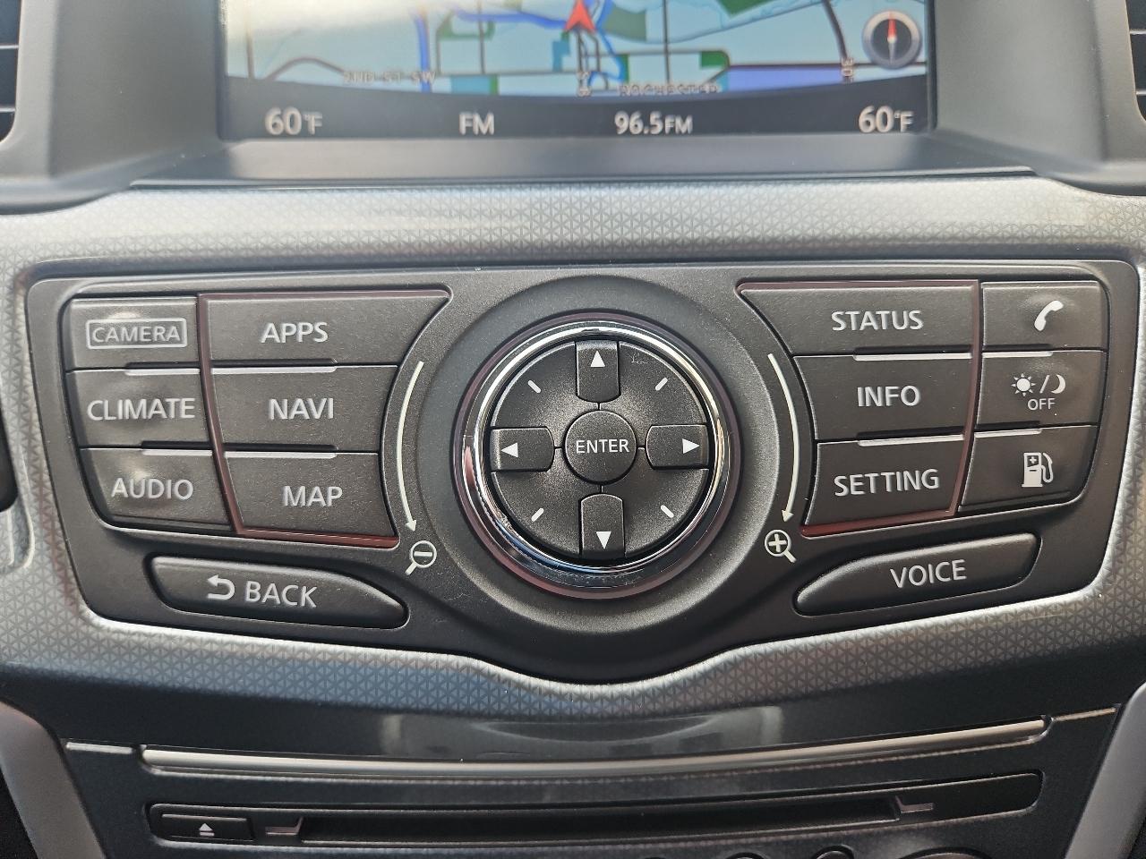 Nissan Pathfinder 4x4 SL 2019