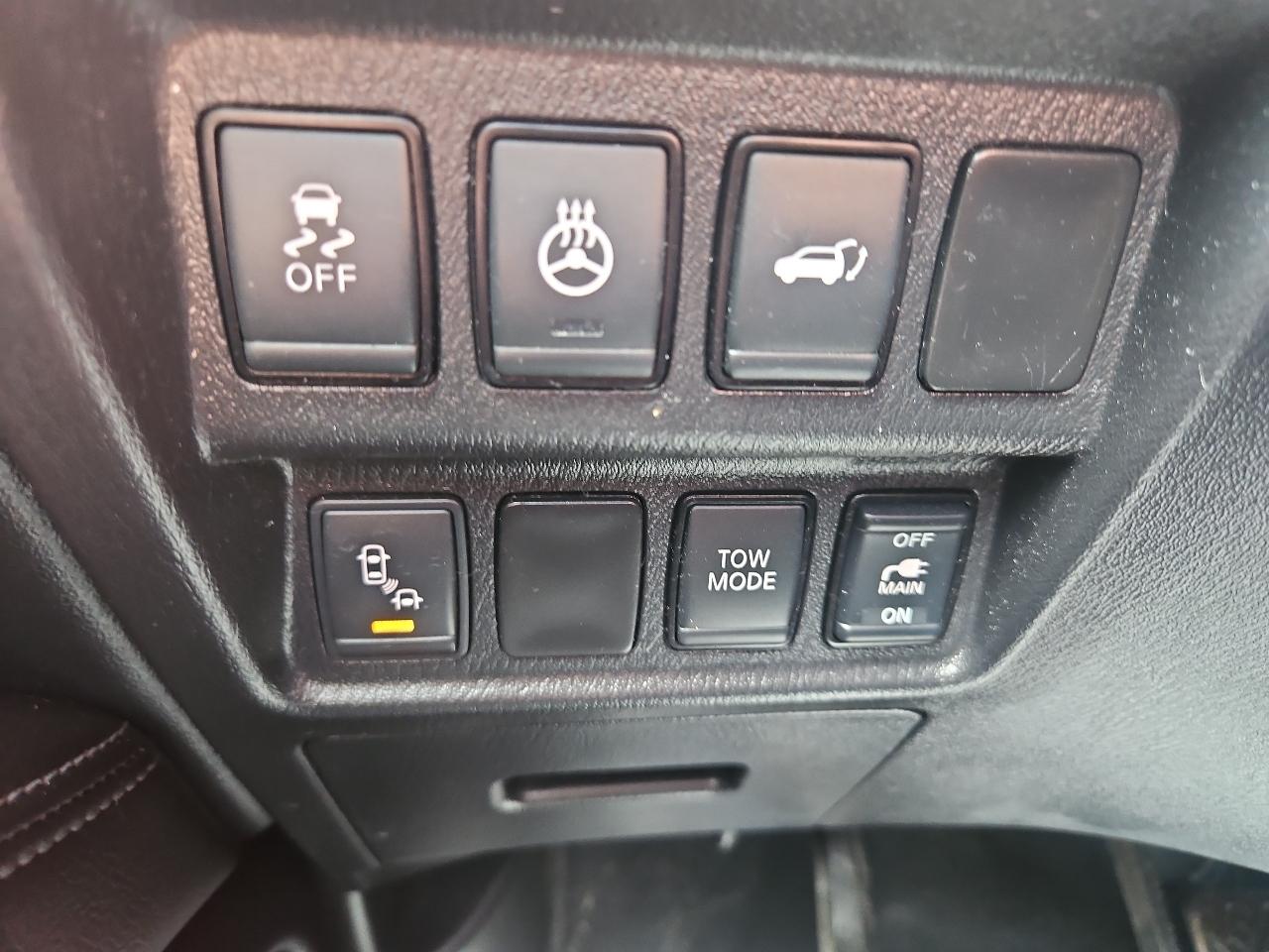 Nissan Pathfinder 4x4 SL 2019