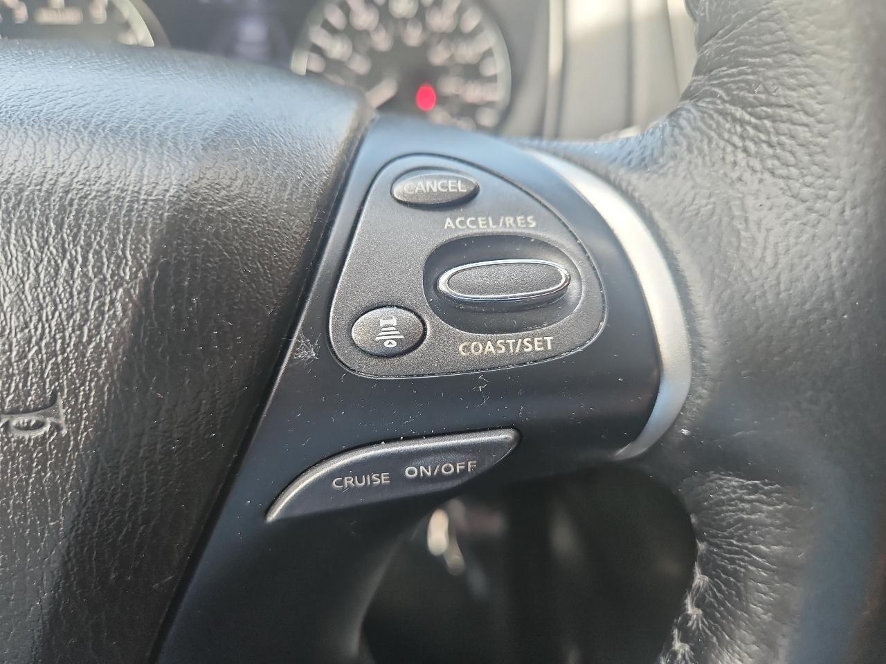 Nissan Pathfinder 4x4 SL 2019