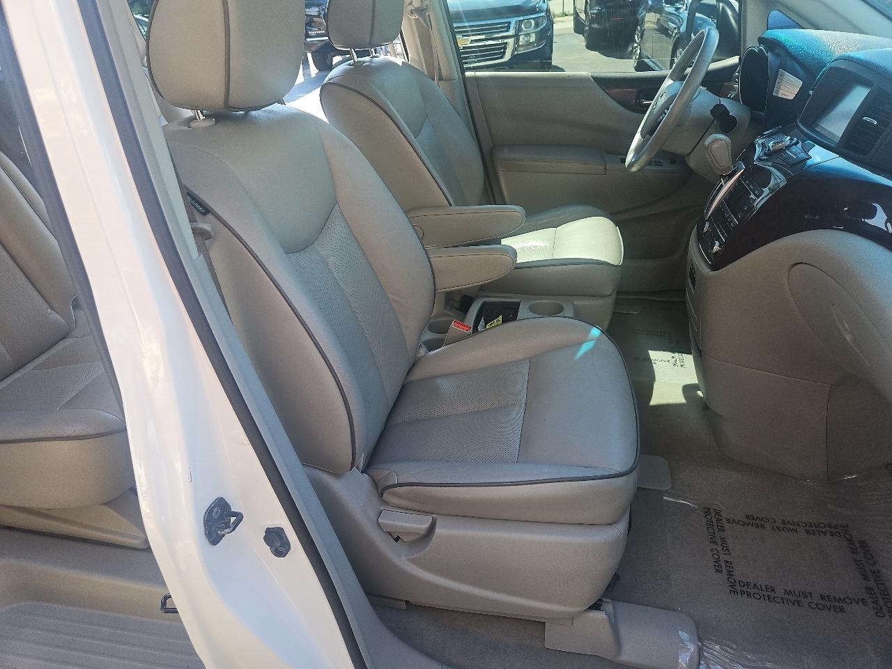 Nissan Quest 4dr SL 2012