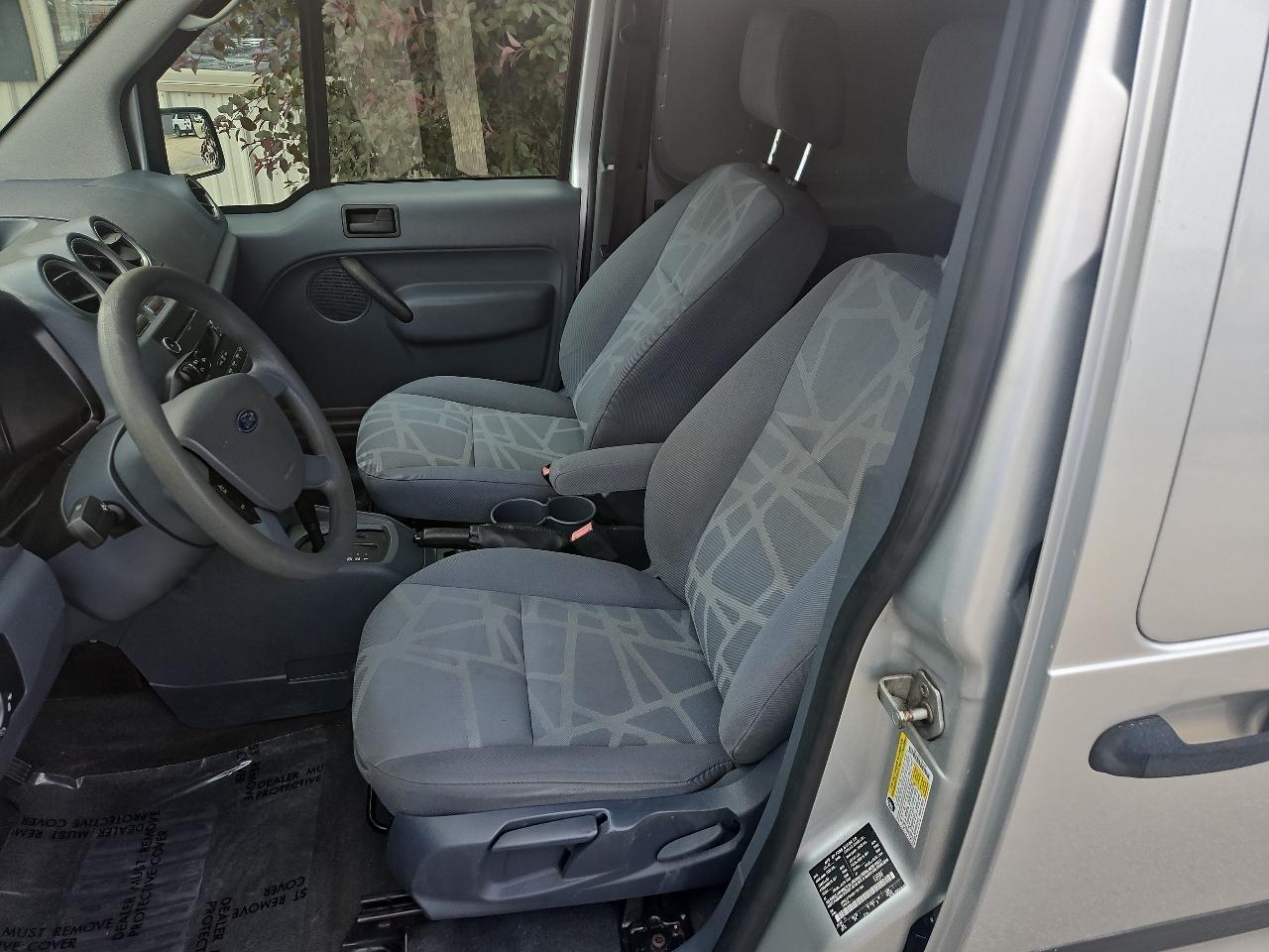 Ford Transit Connect 114.6" XLT w/o side or rear door glass 2013