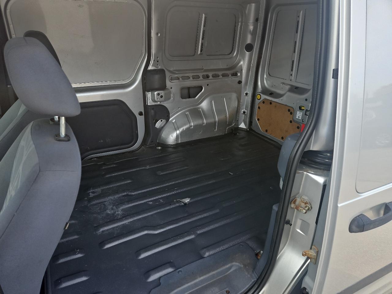 Ford Transit Connect 114.6" XLT w/o side or rear door glass 2013
