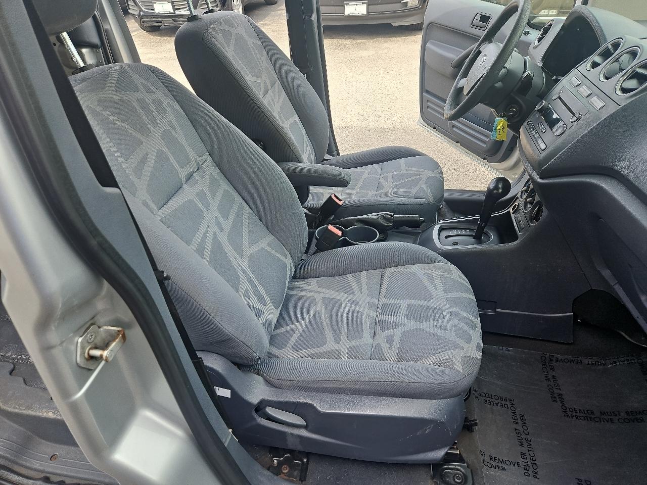 Ford Transit Connect 114.6" XLT w/o side or rear door glass 2013