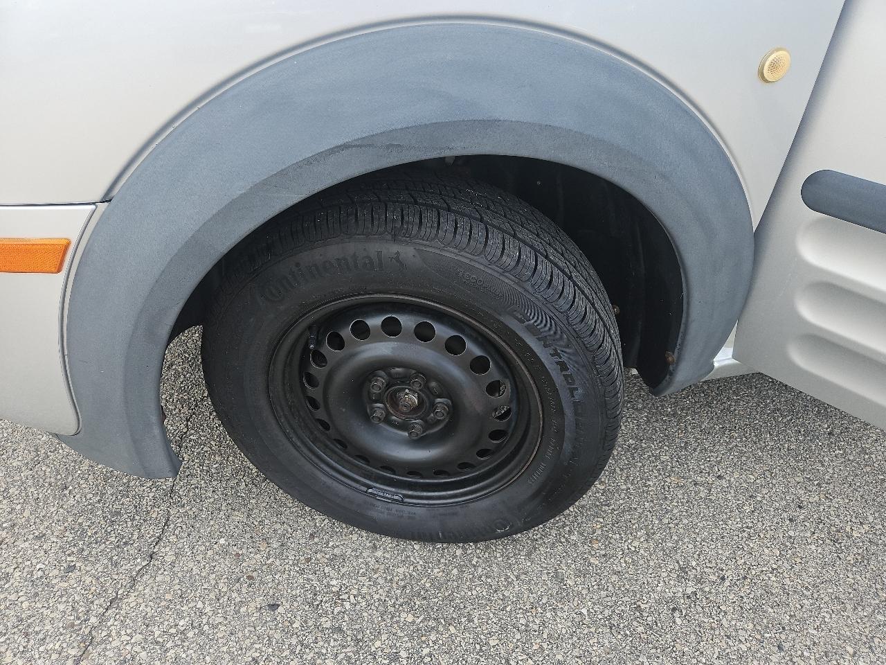 Ford Transit Connect 114.6" XLT w/o side or rear door glass 2013