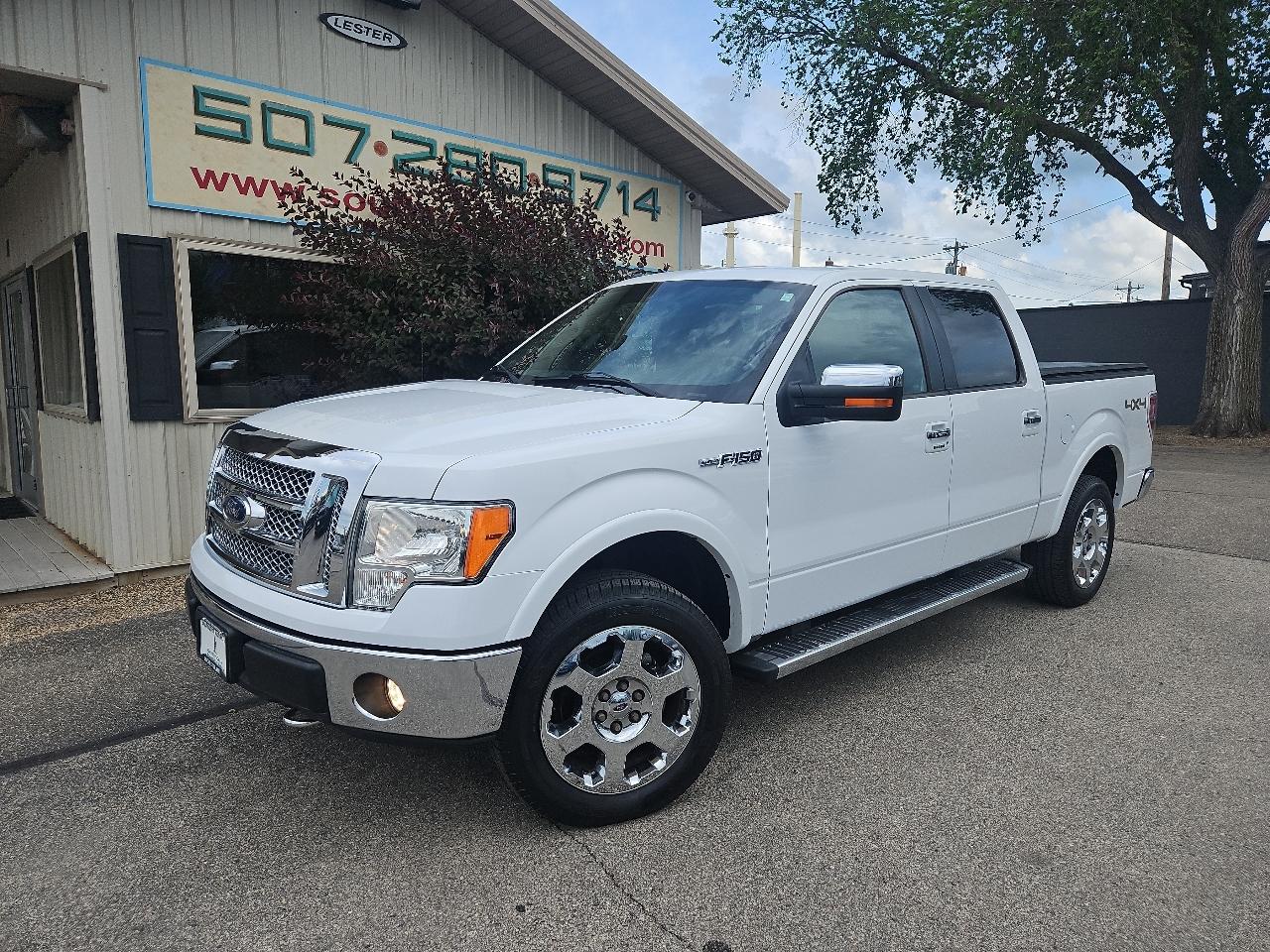 2011 Ford F-150 4WD SuperCrew 145" Platinum