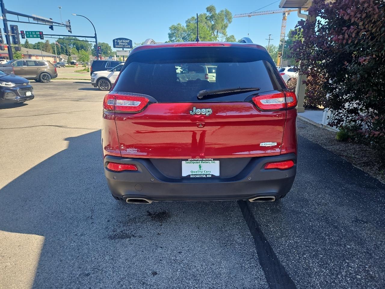 Jeep Cherokee Latitude FWD 2017