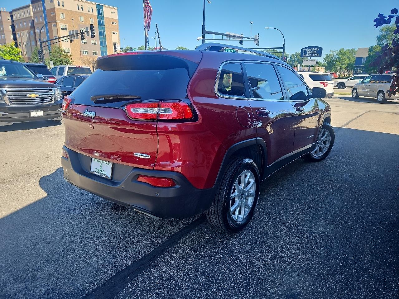 Jeep Cherokee Latitude FWD 2017
