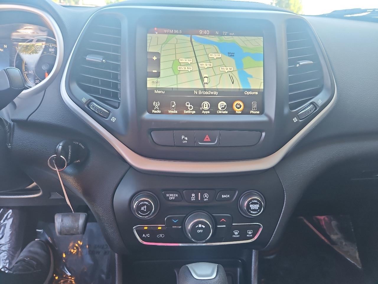 Jeep Cherokee Latitude FWD 2017