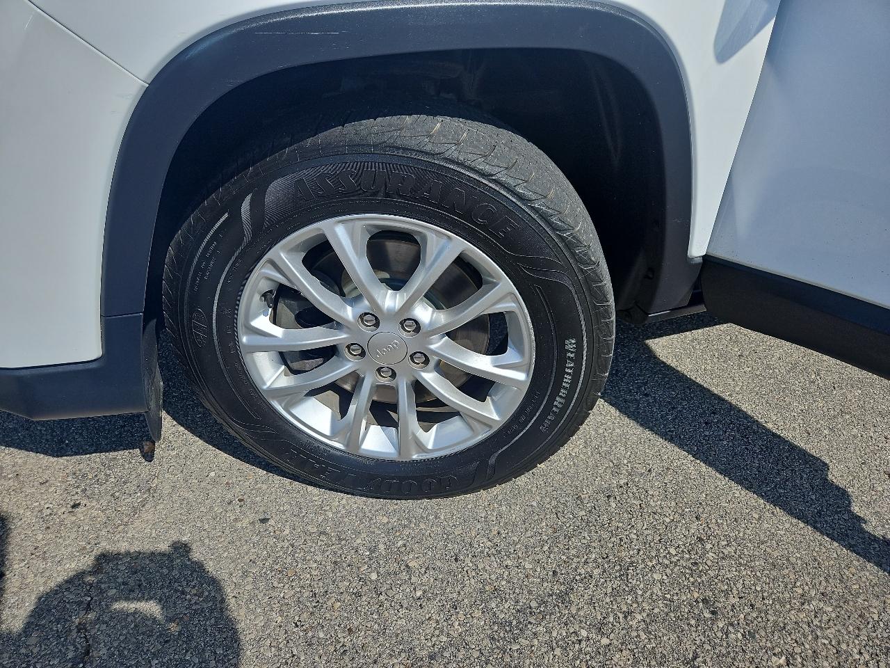 Jeep Cherokee Latitude 4x4 2019