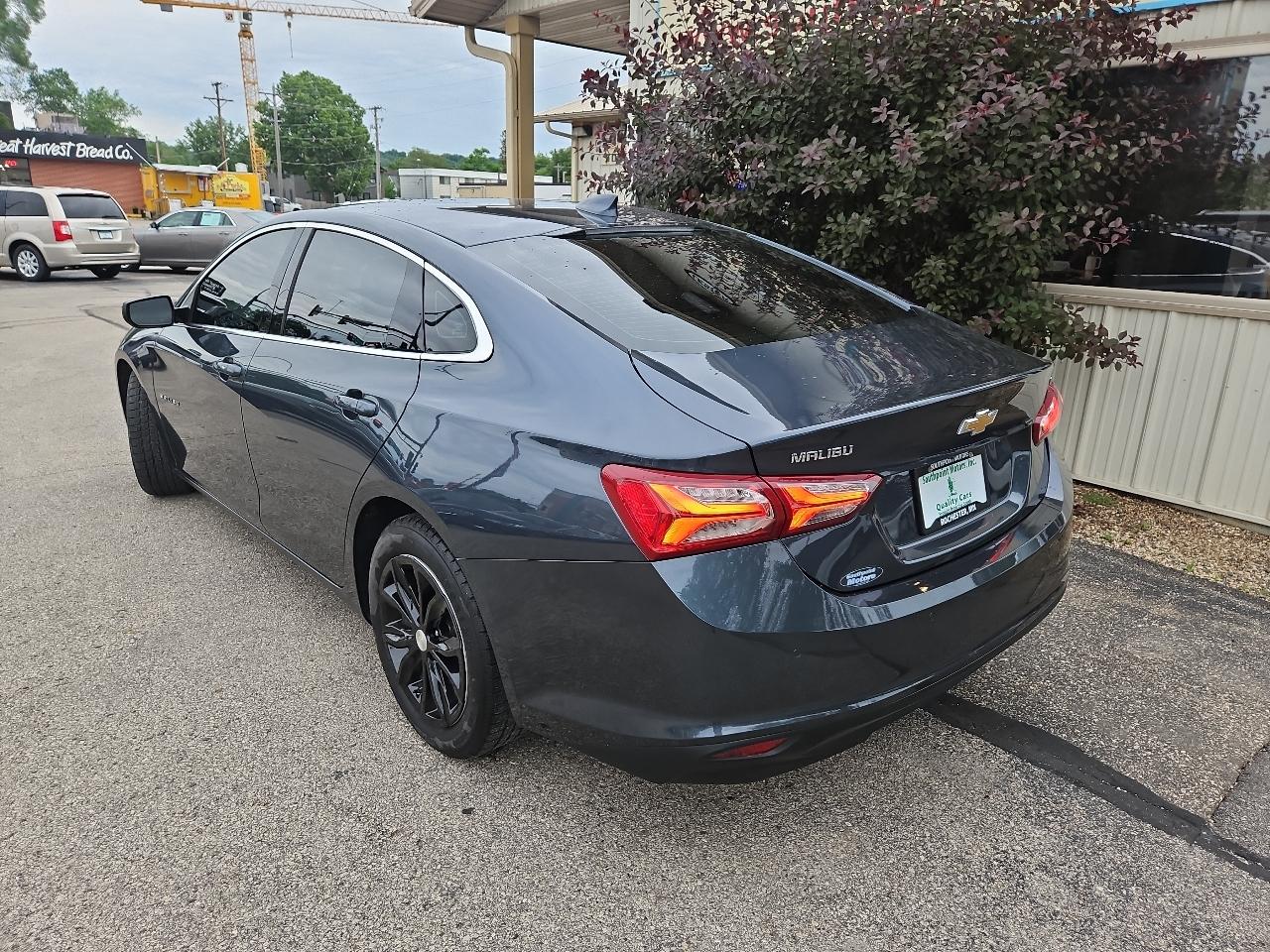 Chevrolet Malibu 4dr Sdn LT 2021