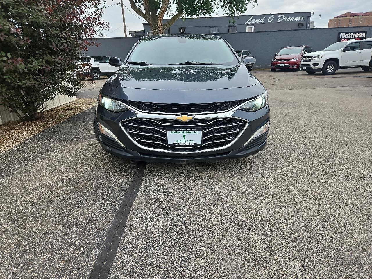 Chevrolet Malibu 4dr Sdn LT 2021
