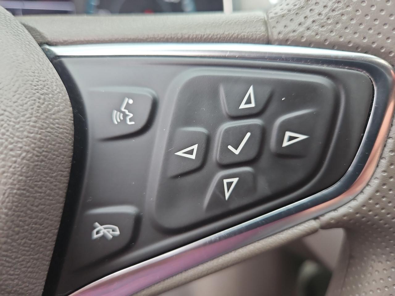 Chevrolet Malibu 4dr Sdn LT 2021