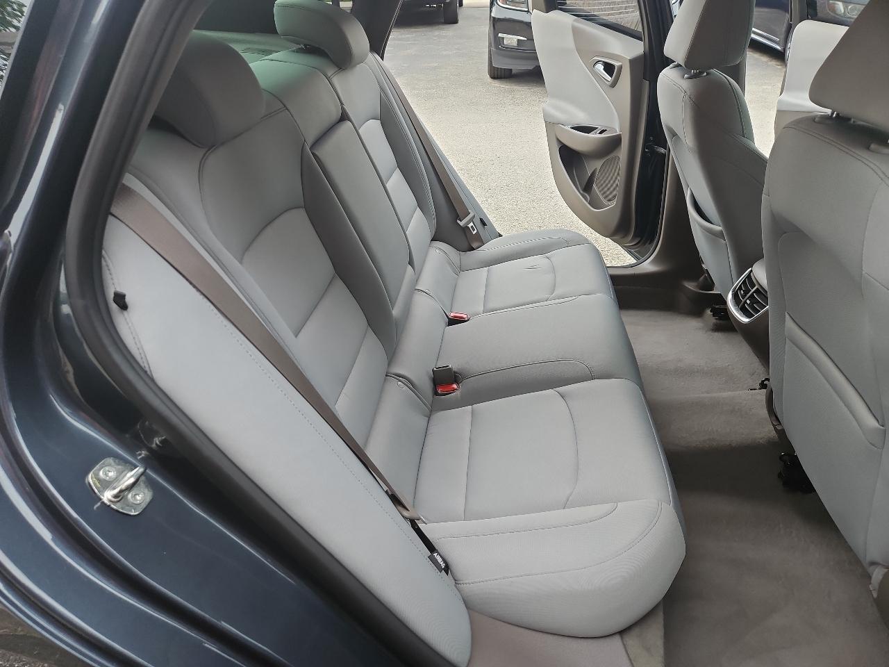 Chevrolet Malibu 4dr Sdn LT 2021